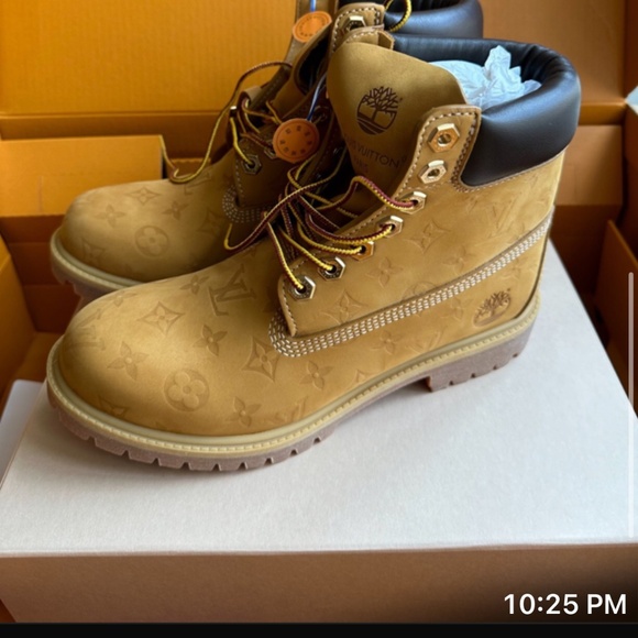 Louie Vuitton exclusive timberlands